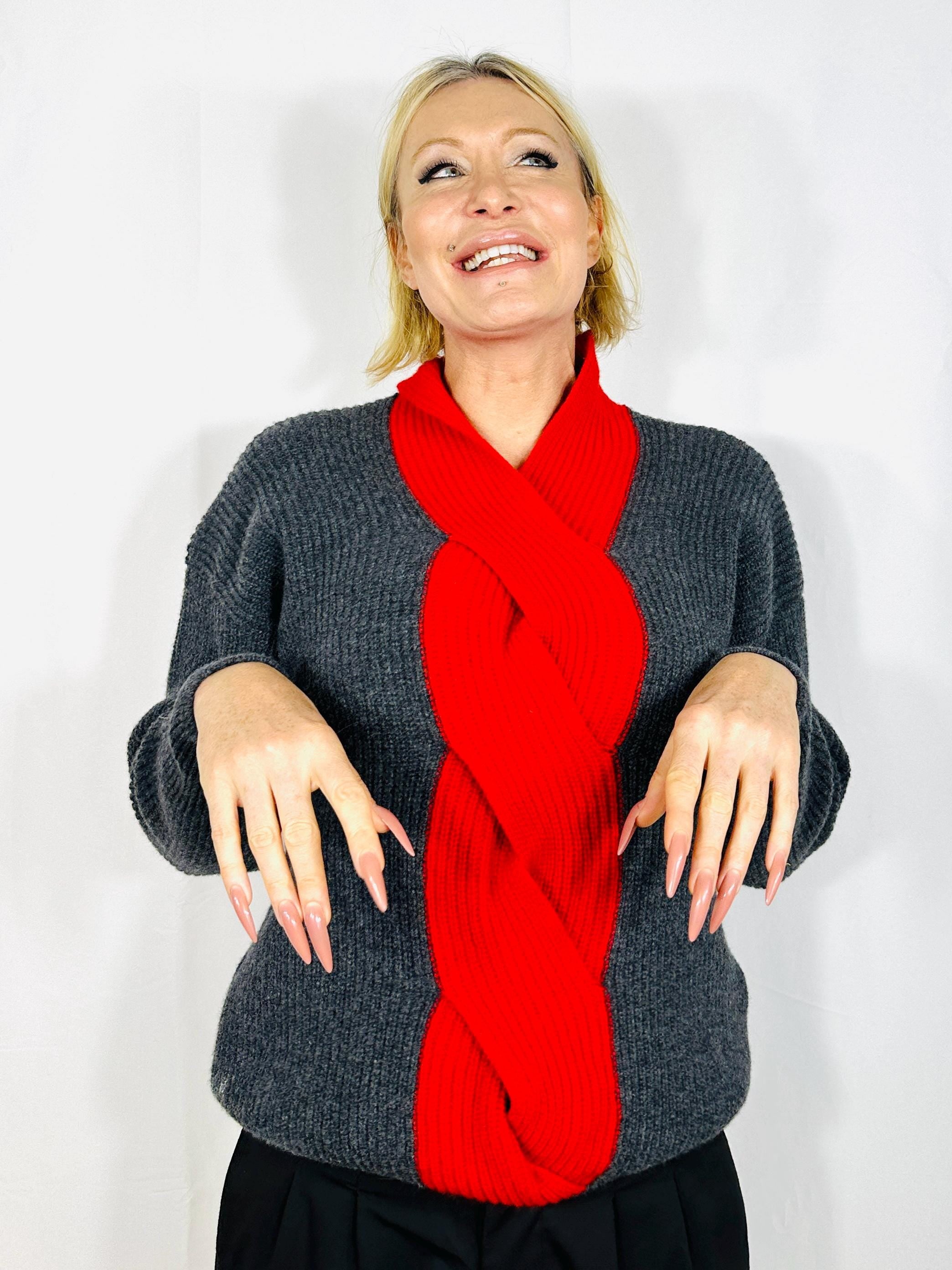 Cable Jumper in merino and cashmere blend