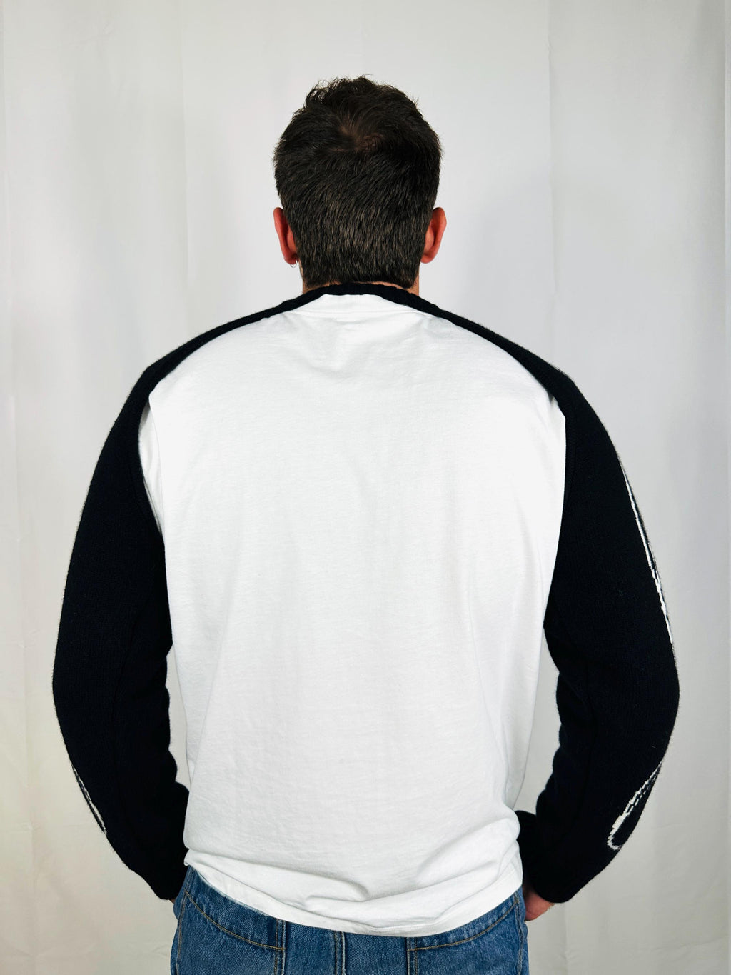 Heraldic (W)armer in Black