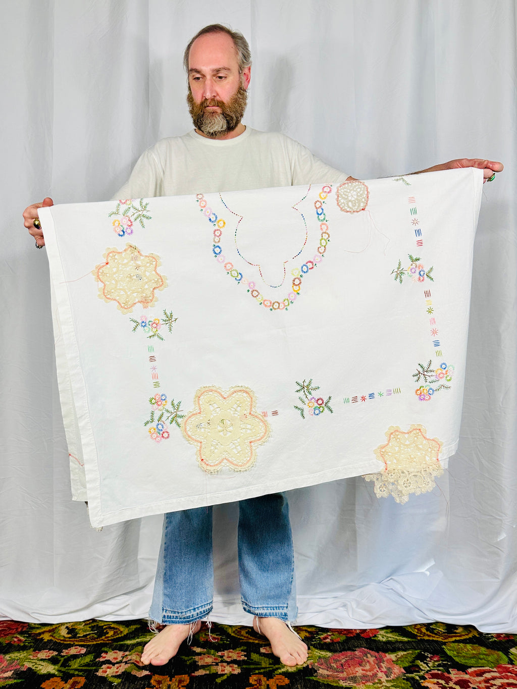 DOILIES TABLECLOTH