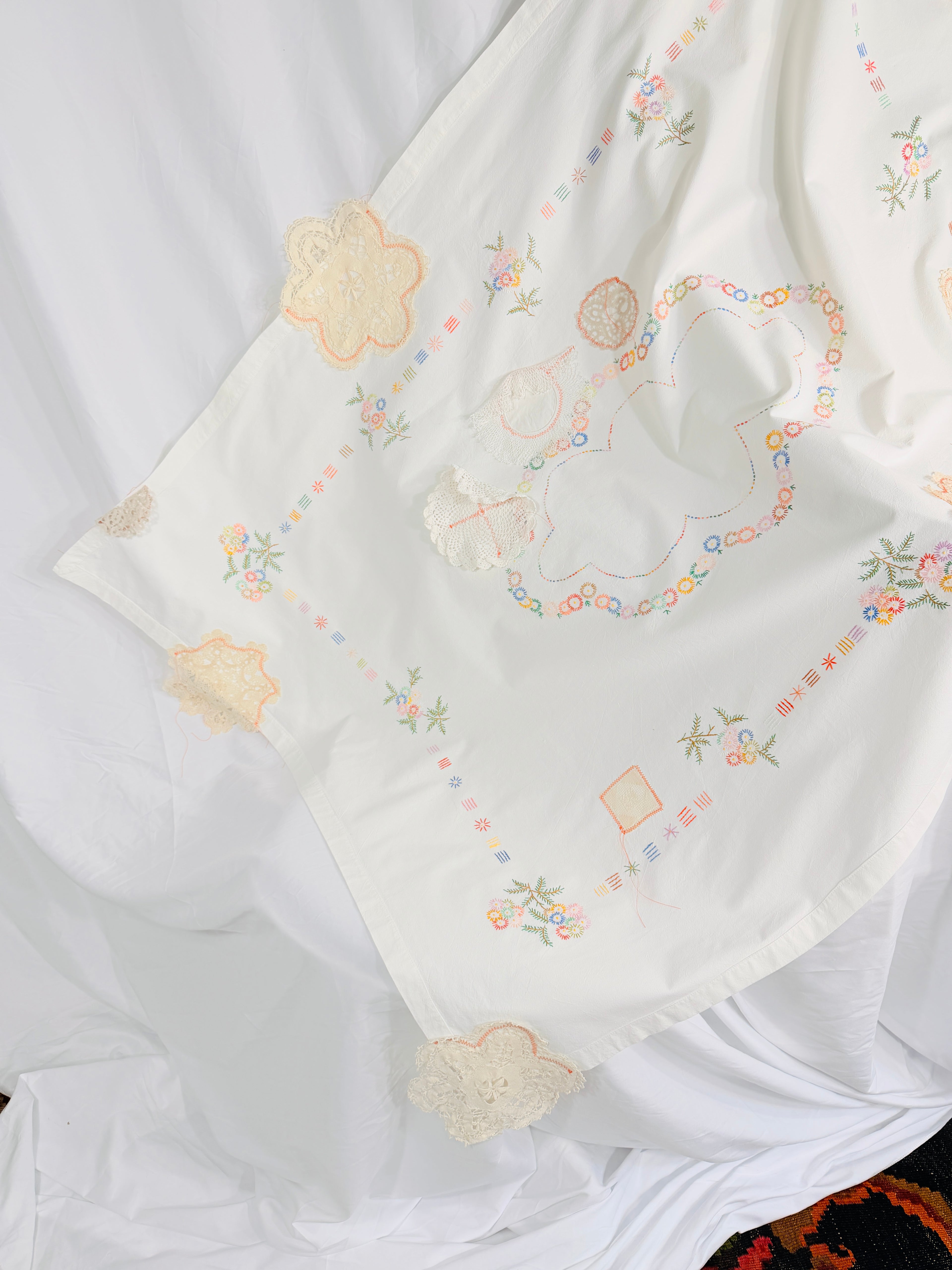 DOILIES TABLECLOTH