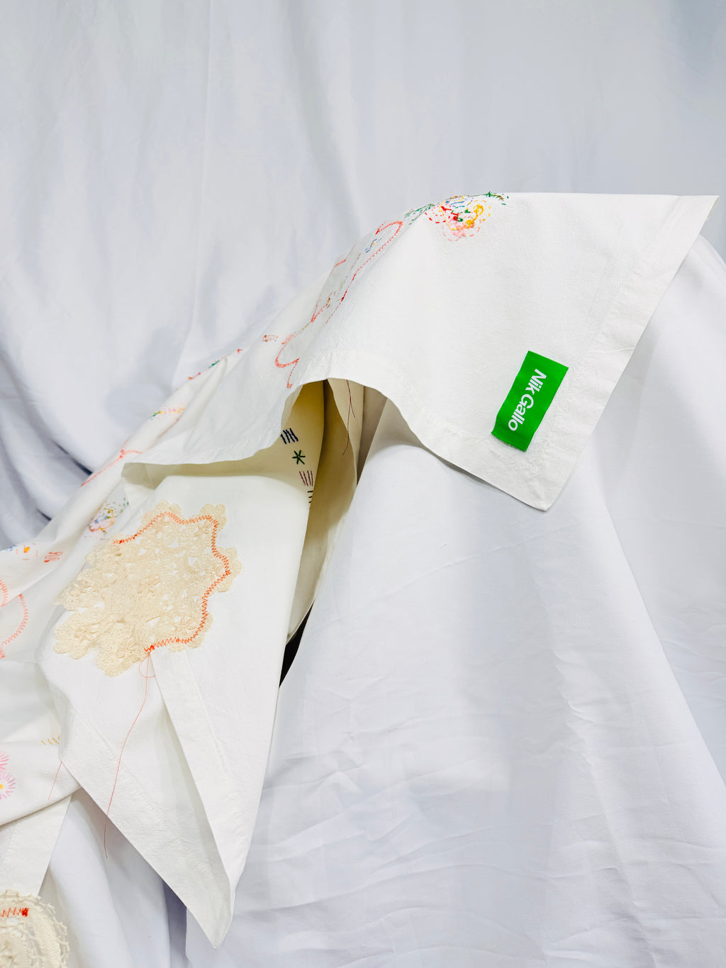 DOILIES TABLECLOTH