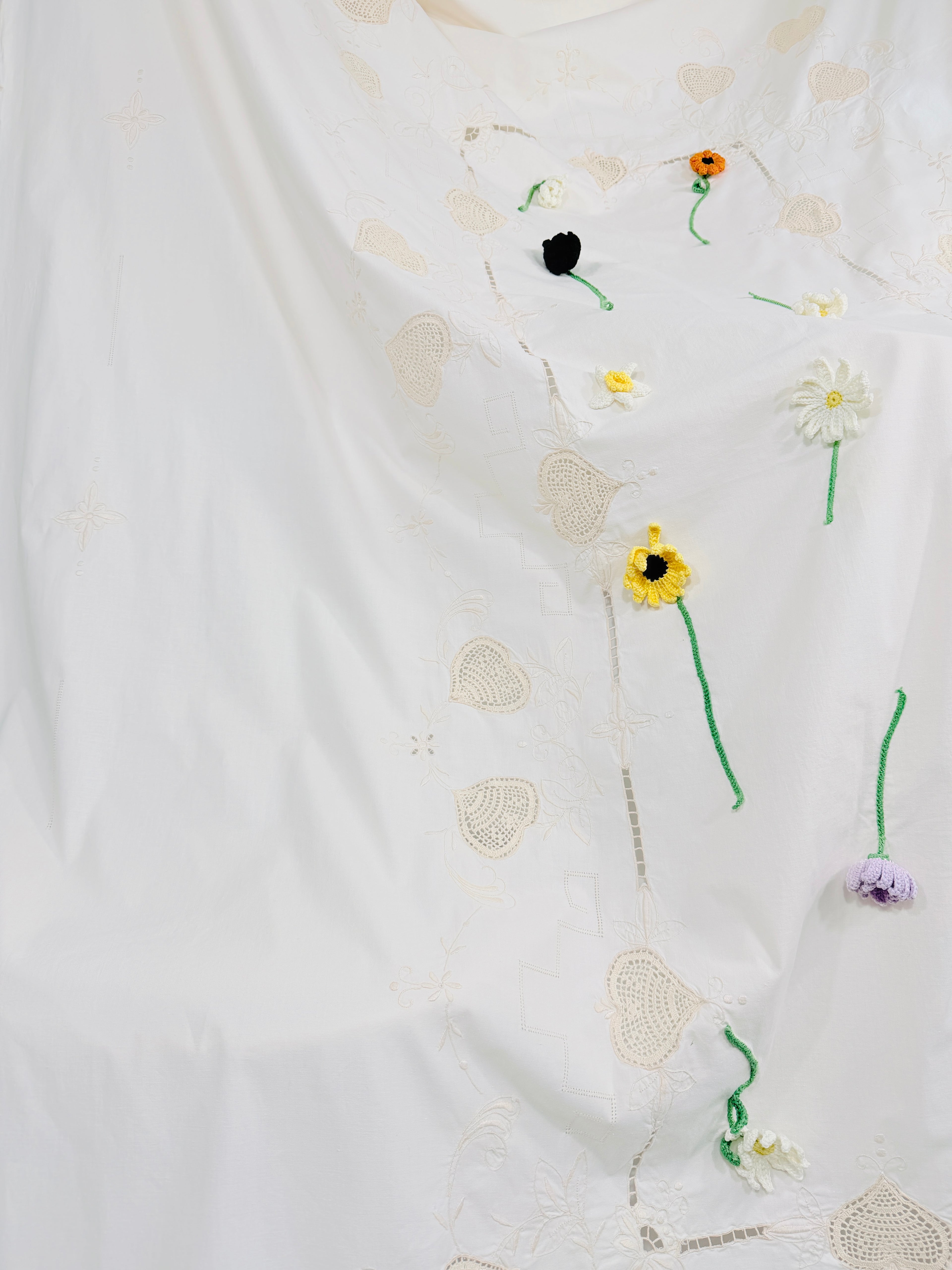 CROCHET TABLECLOTH