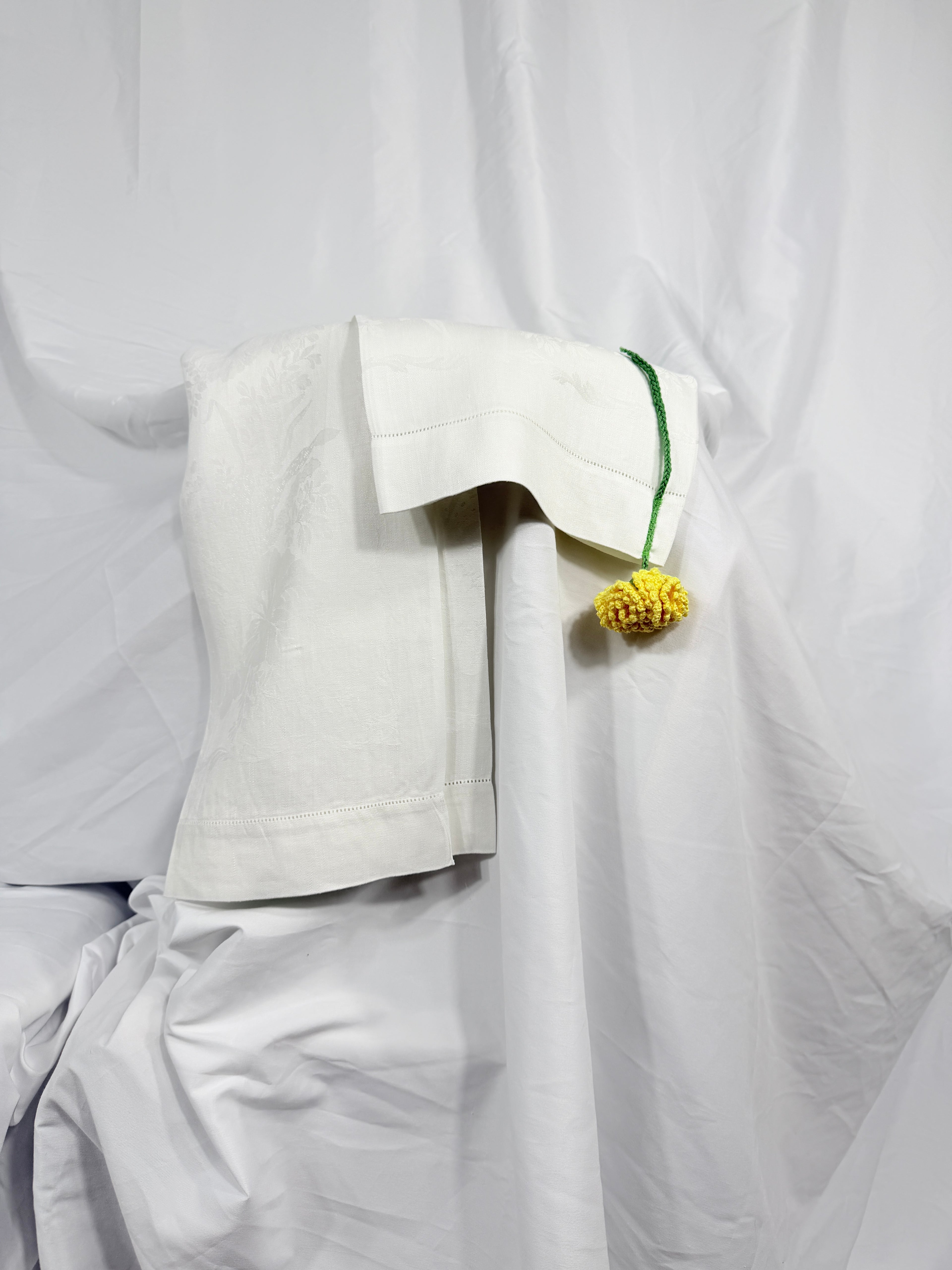 EMBELLISHED JACQUARD LINEN TOWEL