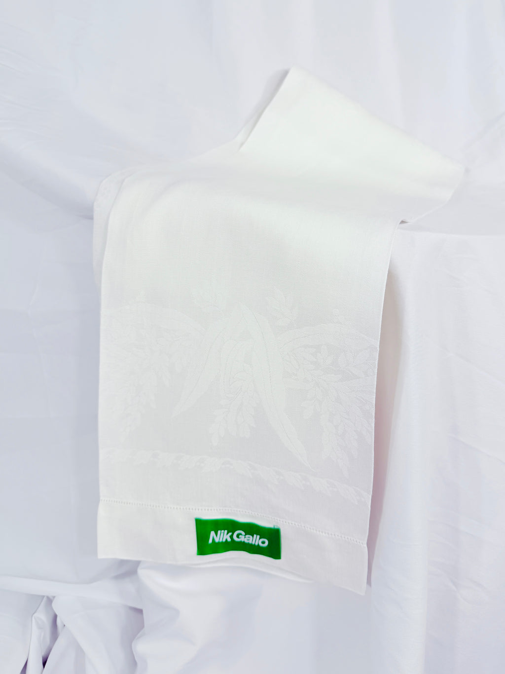 EMBELLISHED JACQUARD LINEN TOWEL