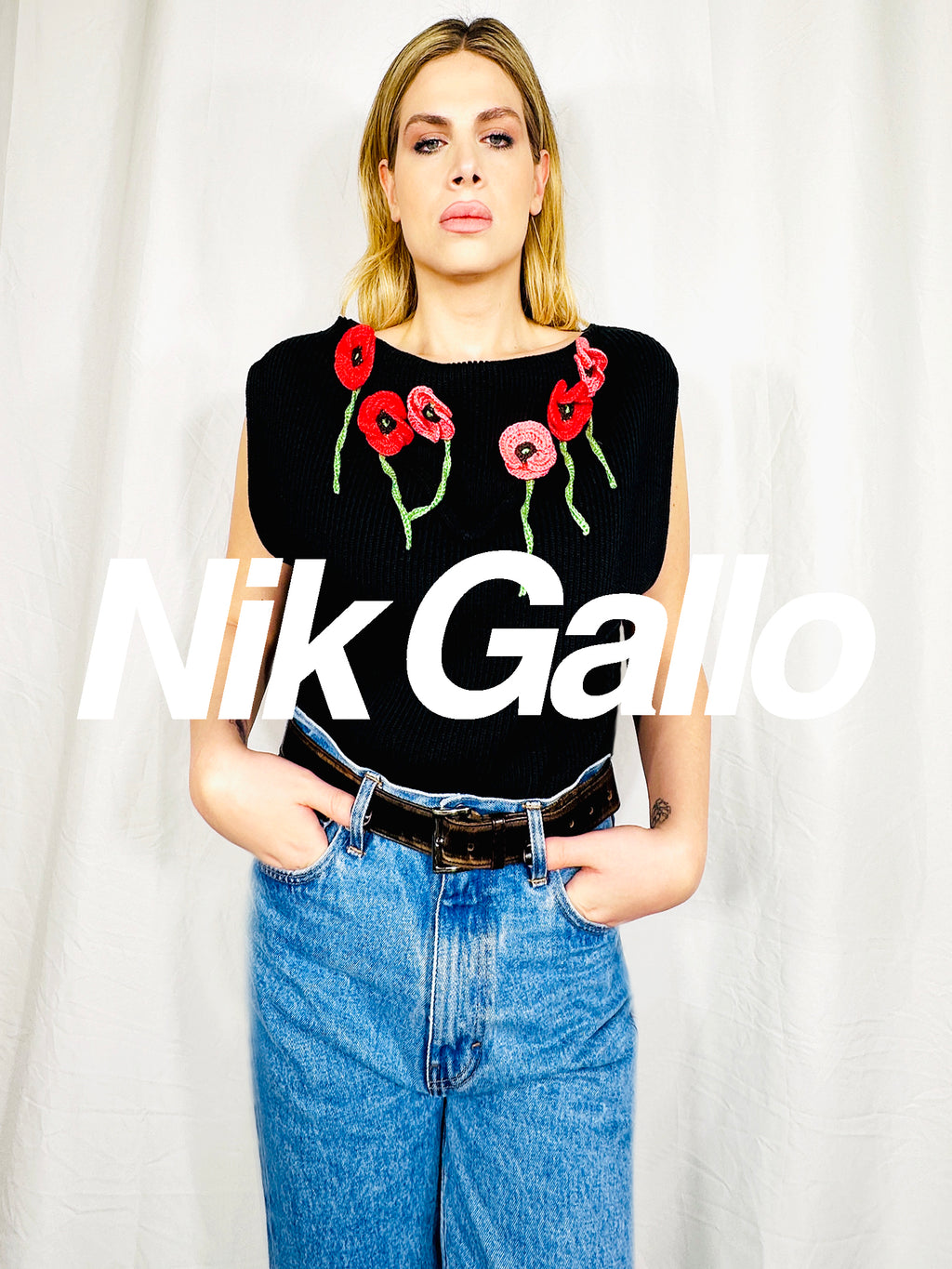 THE POPPIES FOLD TOP