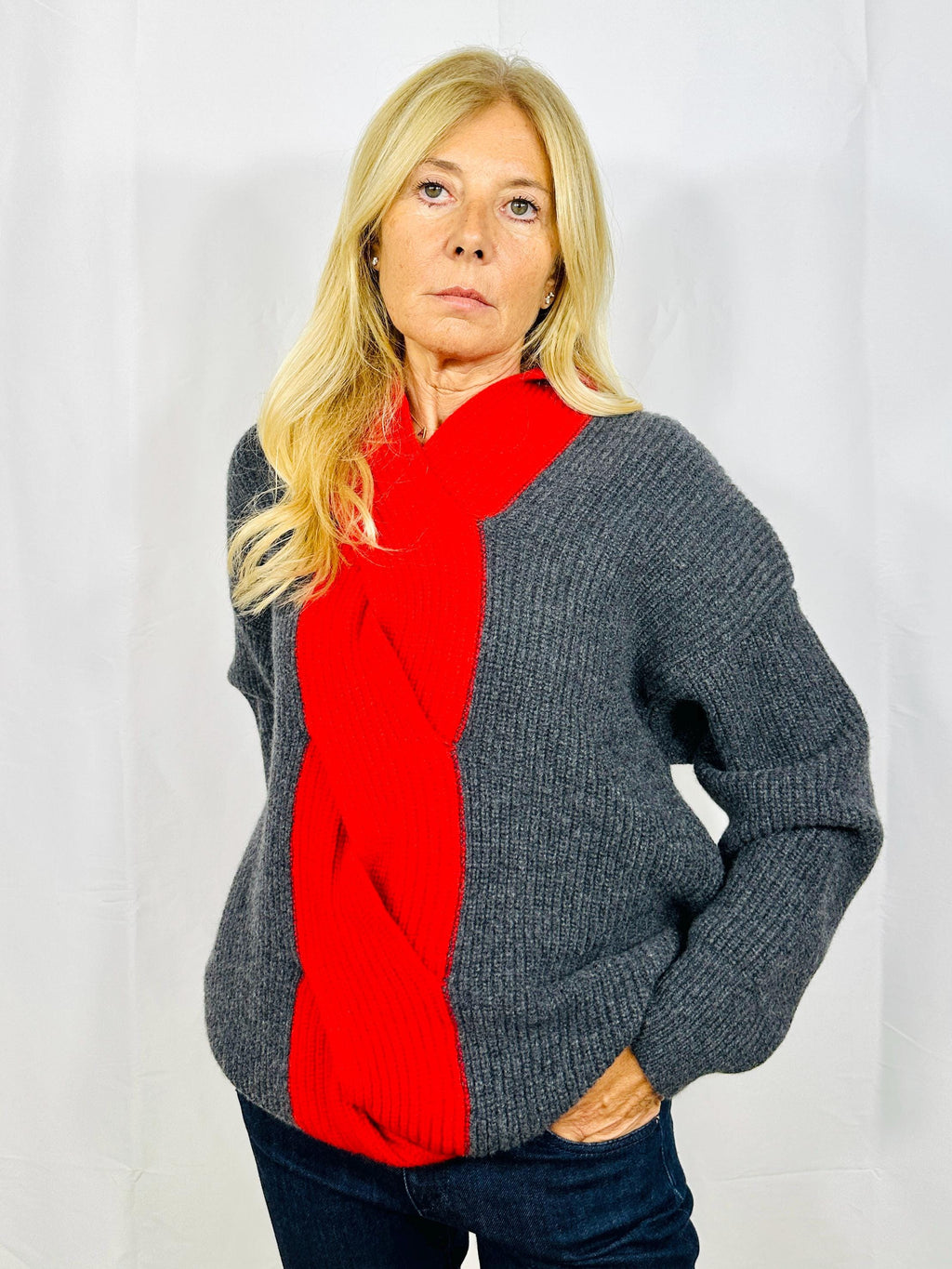 Cable Jumper in merino and cashmere blend