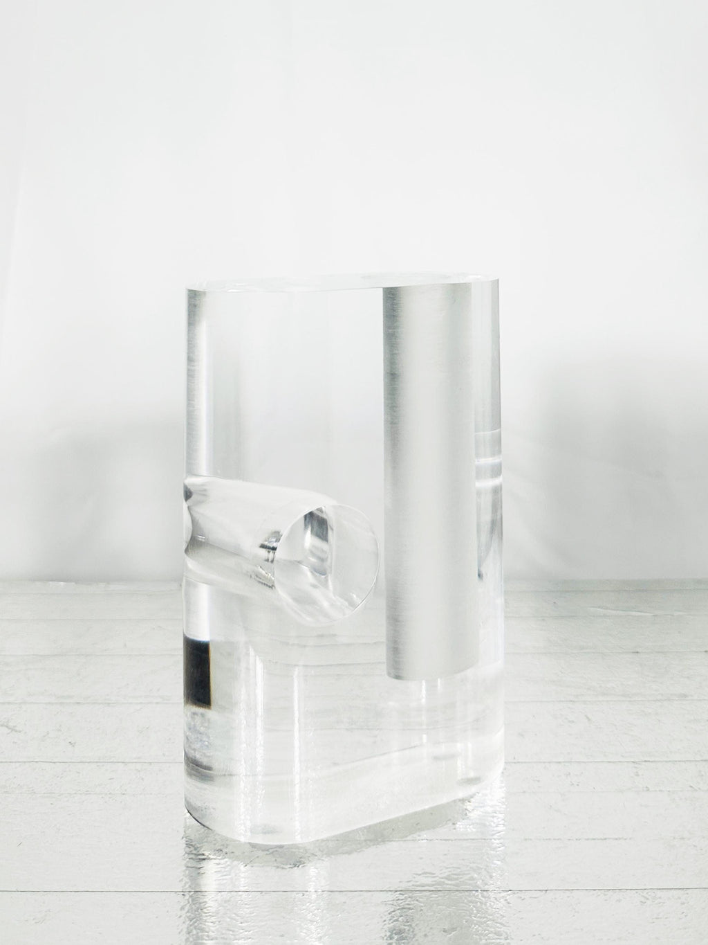 Harvey Guzzini 70's Lucite Vase