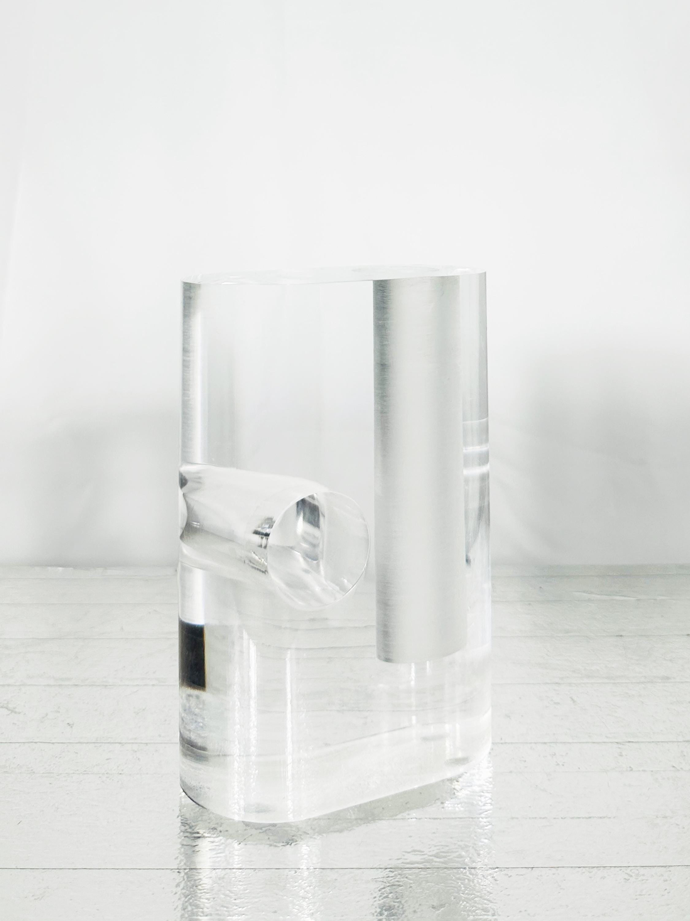 Harvey Guzzini 70's Lucite Vase